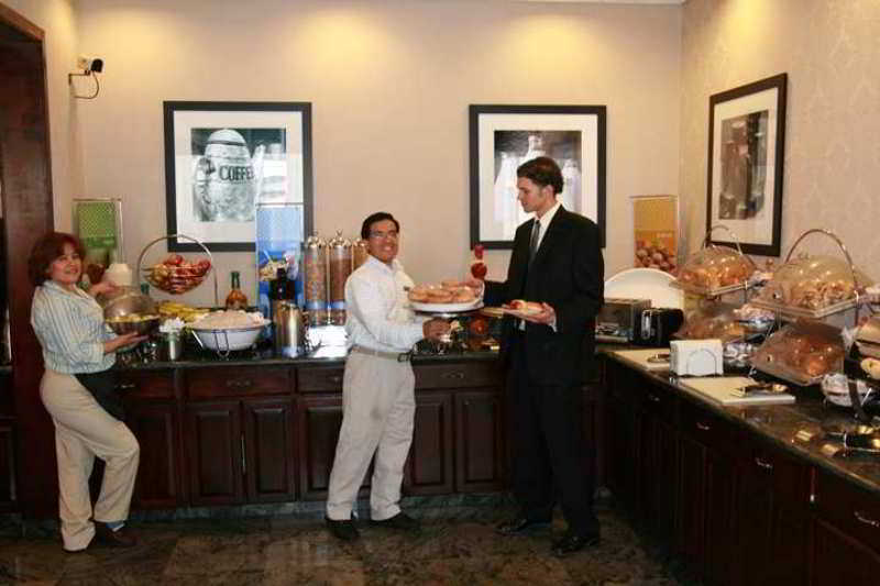 Hampton Inn Carlstadt At The Meadowlands Restaurace fotografie